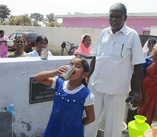 clean water well_girl